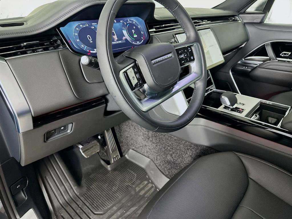 new 2025 Land Rover Range Rover car, priced at $138,380