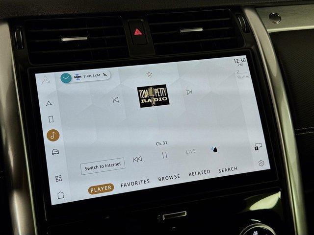 used 2025 Land Rover Discovery car