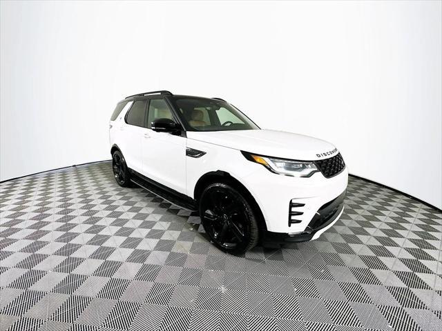 new 2025 Land Rover Discovery car, priced at $80,525