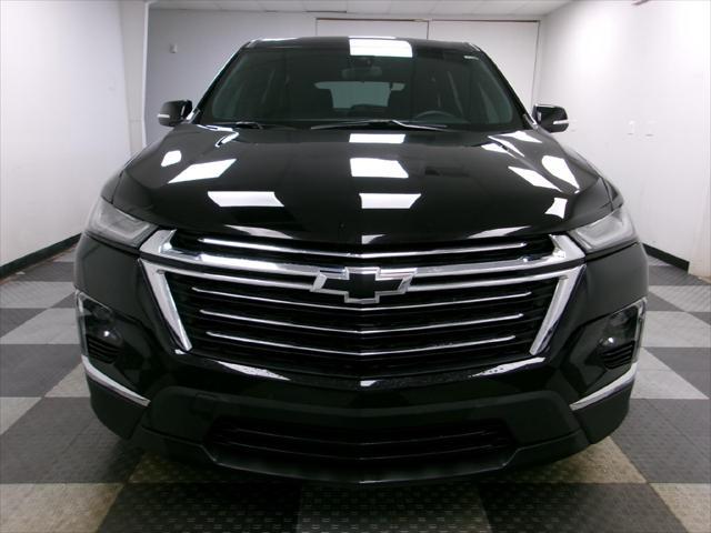 used 2023 Chevrolet Traverse car, priced at $32,988