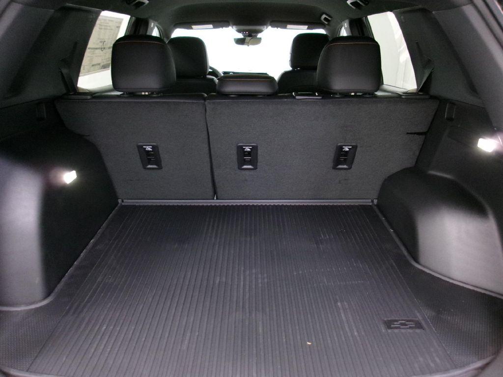 new 2026 Chevrolet Equinox car, priced at $37,615