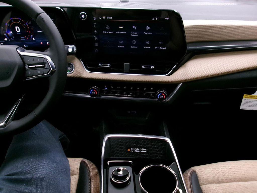new 2026 Chevrolet Equinox car, priced at $37,615