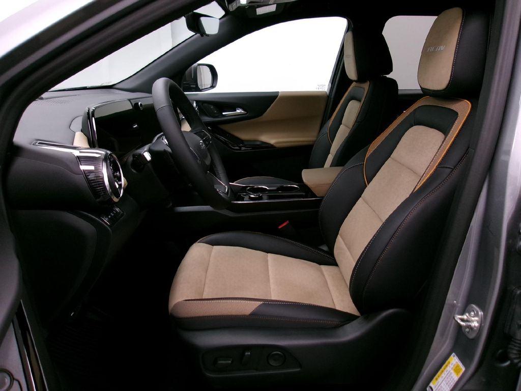 new 2026 Chevrolet Equinox car, priced at $37,615