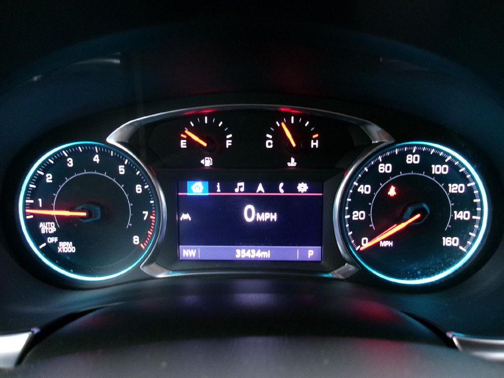 used 2022 Chevrolet Traverse car, priced at $29,988
