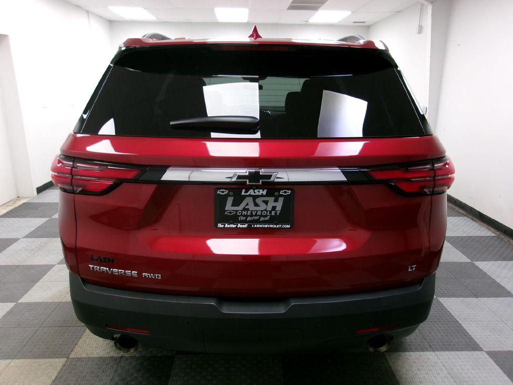 used 2022 Chevrolet Traverse car, priced at $29,988