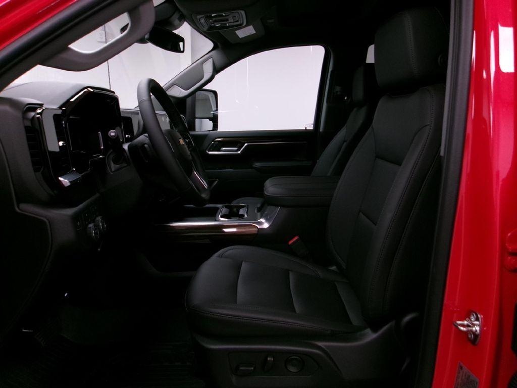 new 2025 Chevrolet Silverado 2500 car, priced at $71,485
