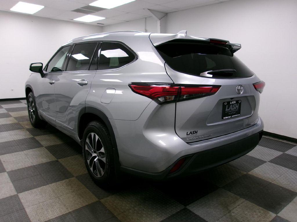 used 2021 Toyota Highlander car, priced at $31,988