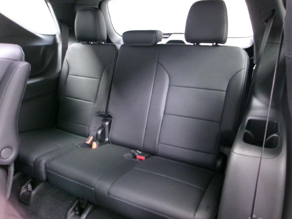 new 2026 Chevrolet Traverse car, priced at $43,740