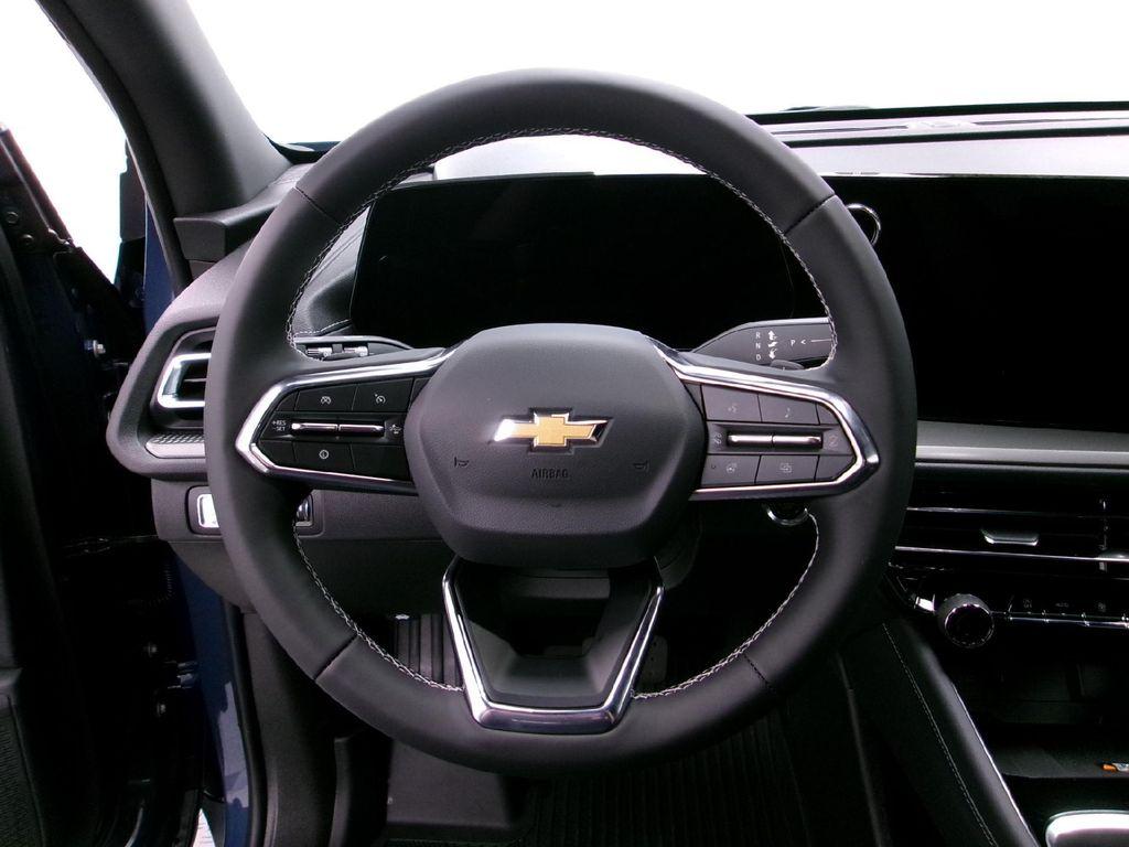 new 2026 Chevrolet Traverse car, priced at $43,740