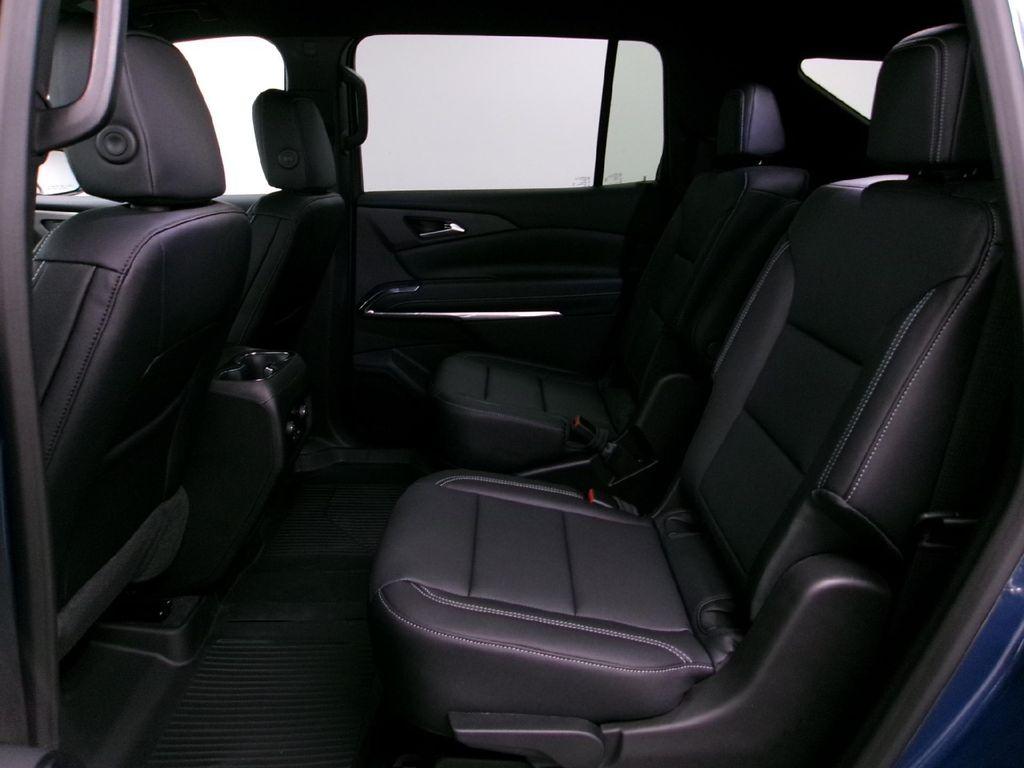 new 2026 Chevrolet Traverse car, priced at $43,740
