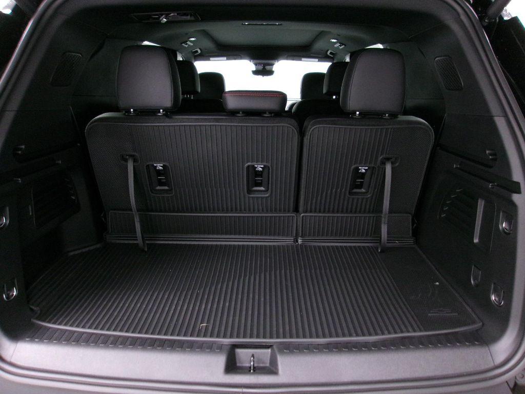 new 2026 Chevrolet Traverse car, priced at $52,985