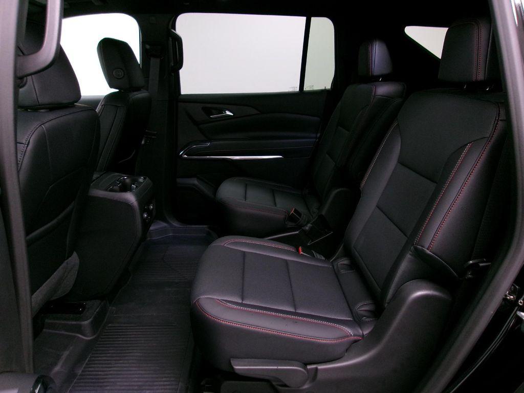 new 2026 Chevrolet Traverse car, priced at $52,985
