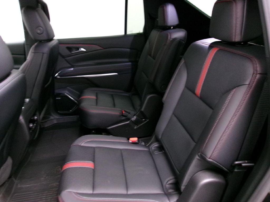 new 2026 Chevrolet Traverse car, priced at $59,720