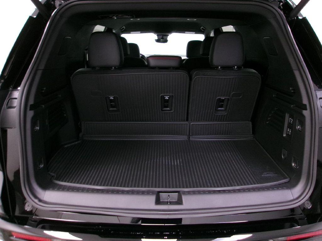 new 2026 Chevrolet Traverse car, priced at $59,720