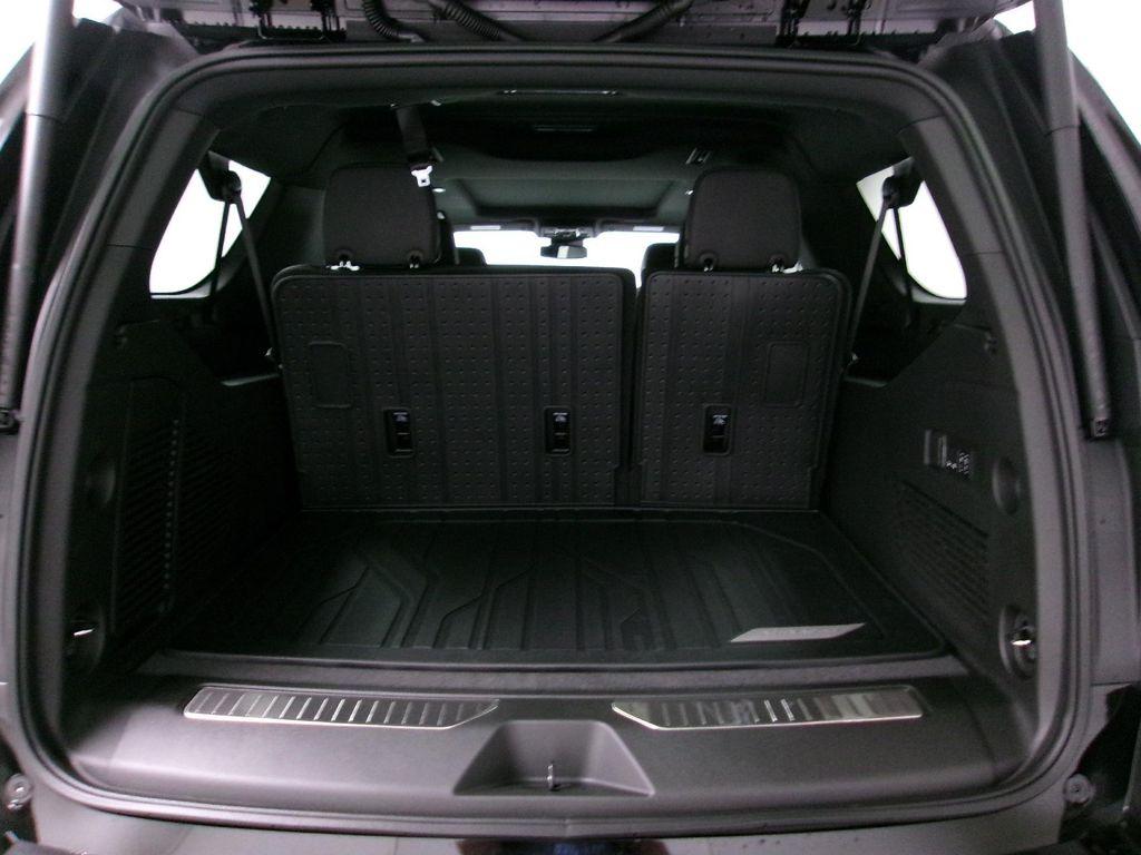 new 2026 Chevrolet Suburban car, priced at $87,925