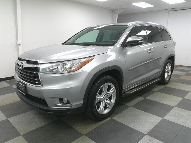 used 2015 Toyota Highlander car, priced at $19,488