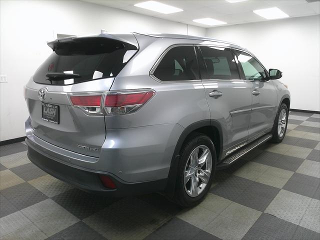 used 2015 Toyota Highlander car, priced at $19,488