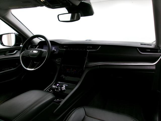 used 2022 Jeep Grand Cherokee car, priced at $33,988