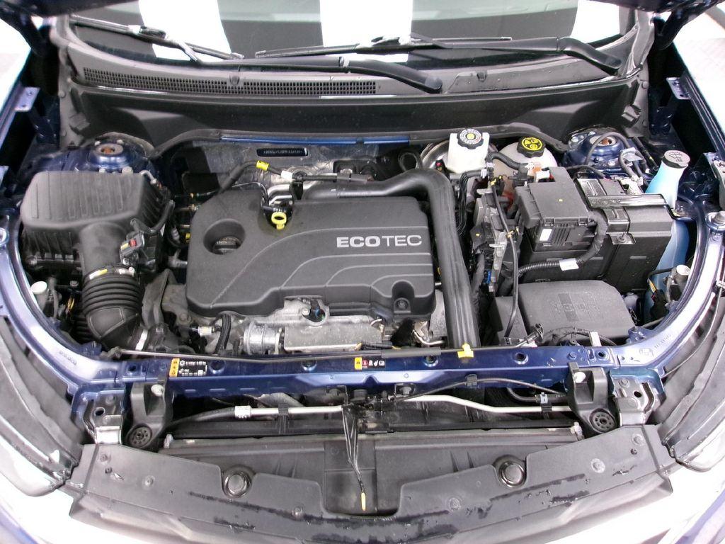 used 2022 Chevrolet Equinox car, priced at $20,988
