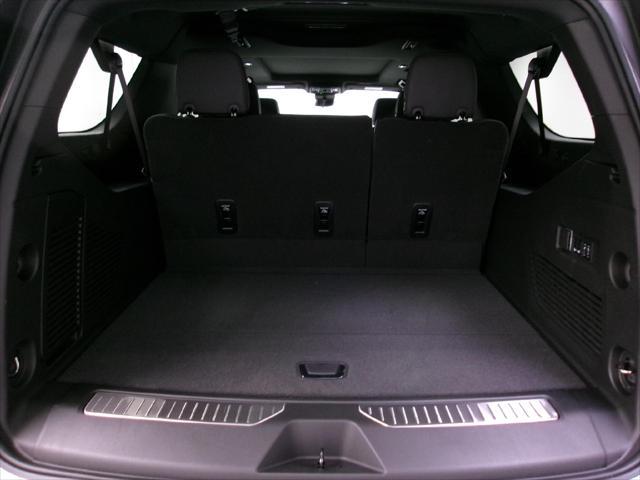 new 2025 Chevrolet Suburban car, priced at $92,900