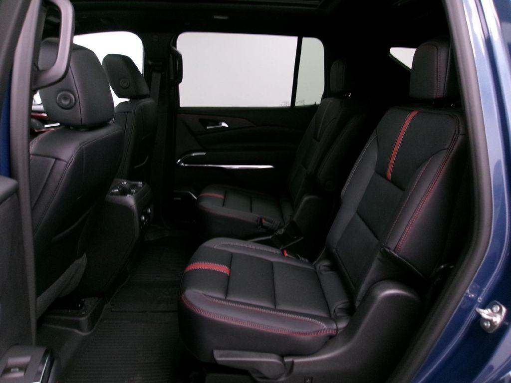 new 2026 Chevrolet Traverse car, priced at $61,220