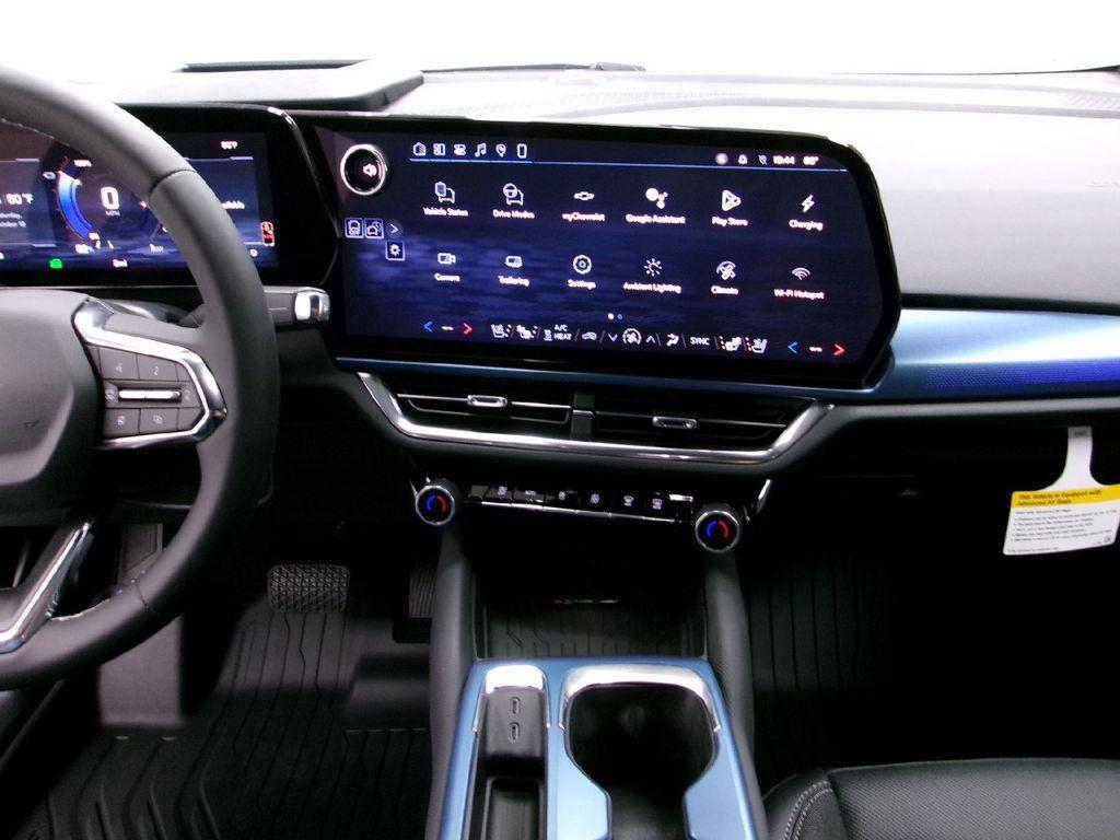 new 2026 Chevrolet Equinox EV car, priced at $45,925