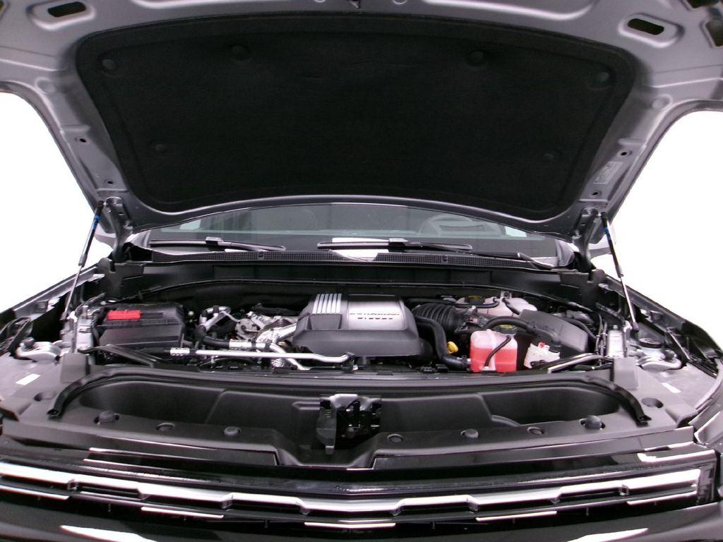 new 2025 Chevrolet Suburban car, priced at $91,275