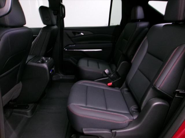 used 2025 Chevrolet Traverse car, priced at $49,988
