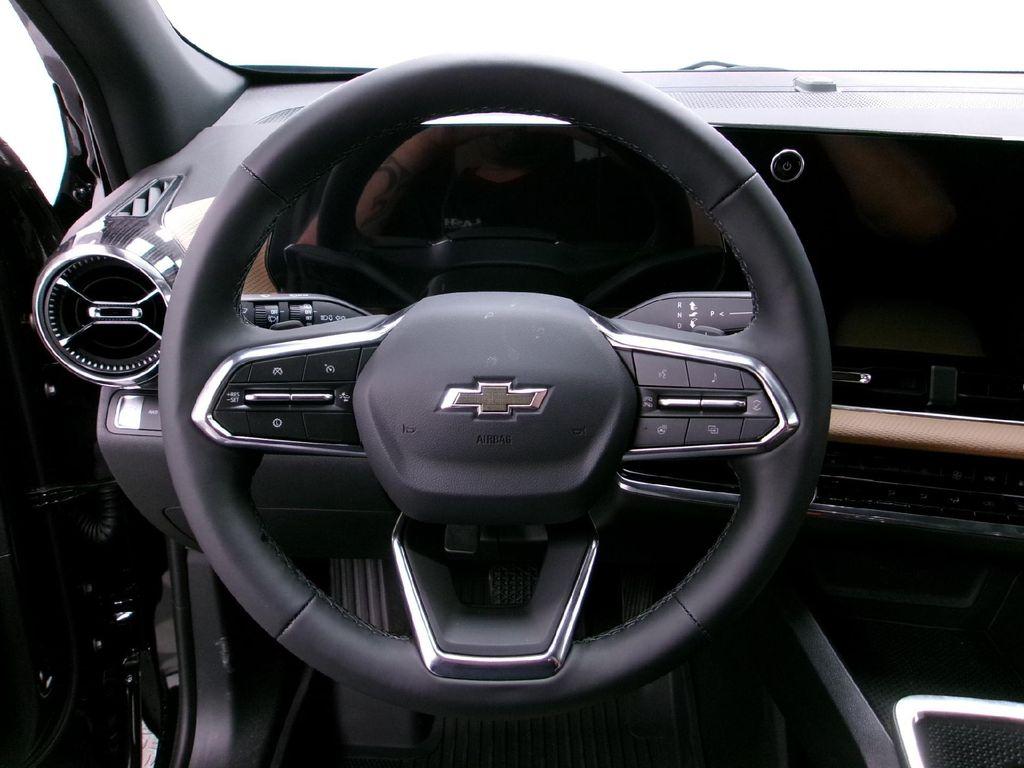 new 2026 Chevrolet Equinox car, priced at $37,555