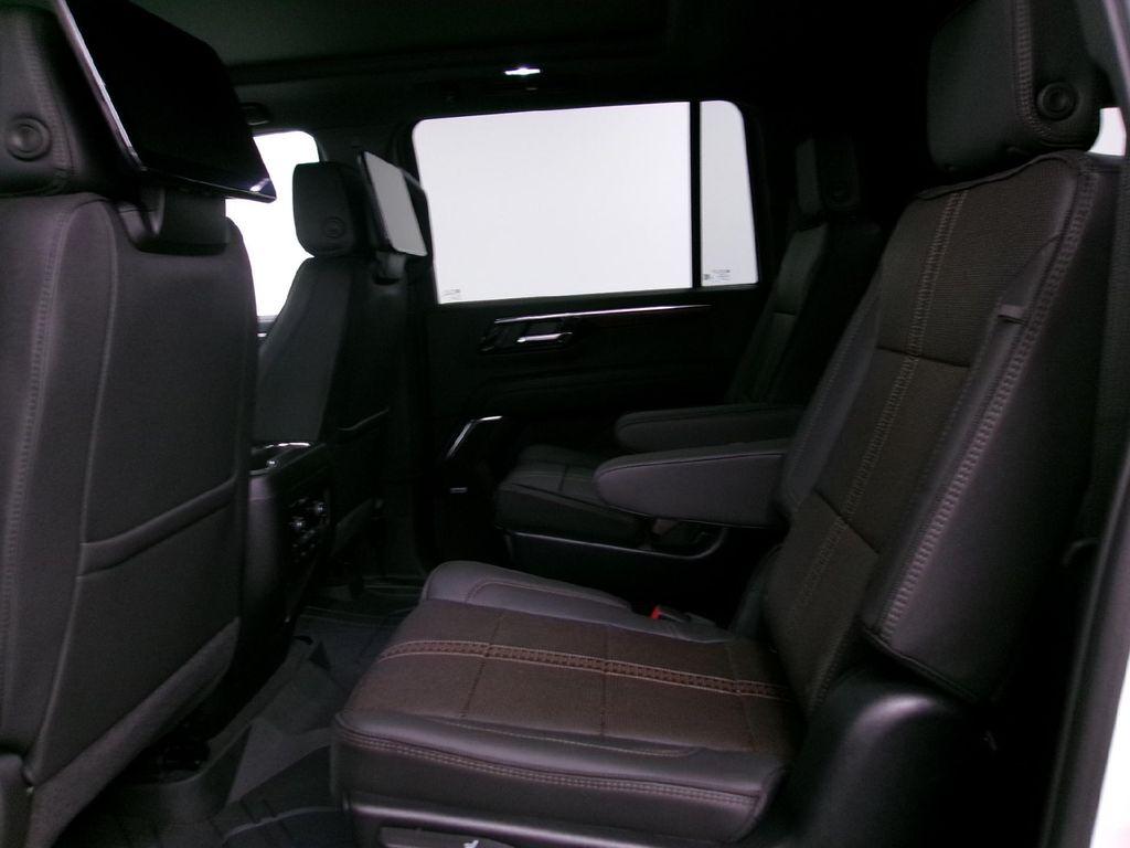 new 2025 Chevrolet Suburban car, priced at $91,920