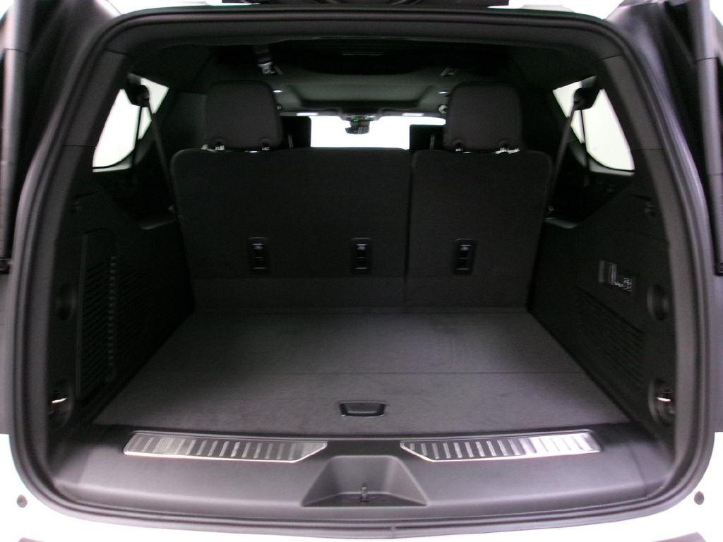 new 2025 Chevrolet Suburban car, priced at $91,920