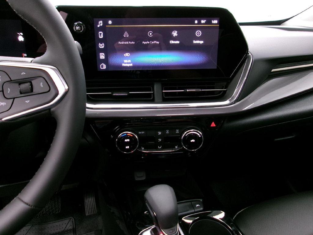 new 2025 Chevrolet Trax car, priced at $26,950
