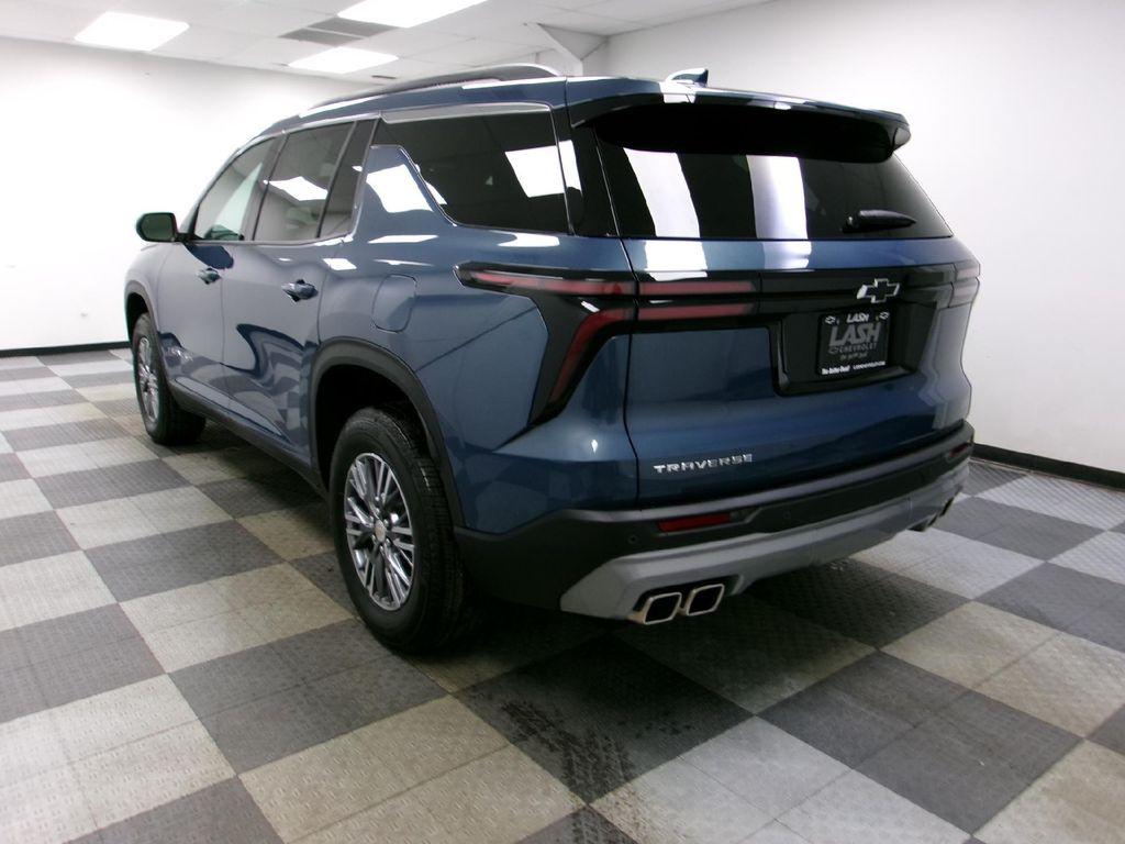 new 2025 Chevrolet Traverse car, priced at $41,295