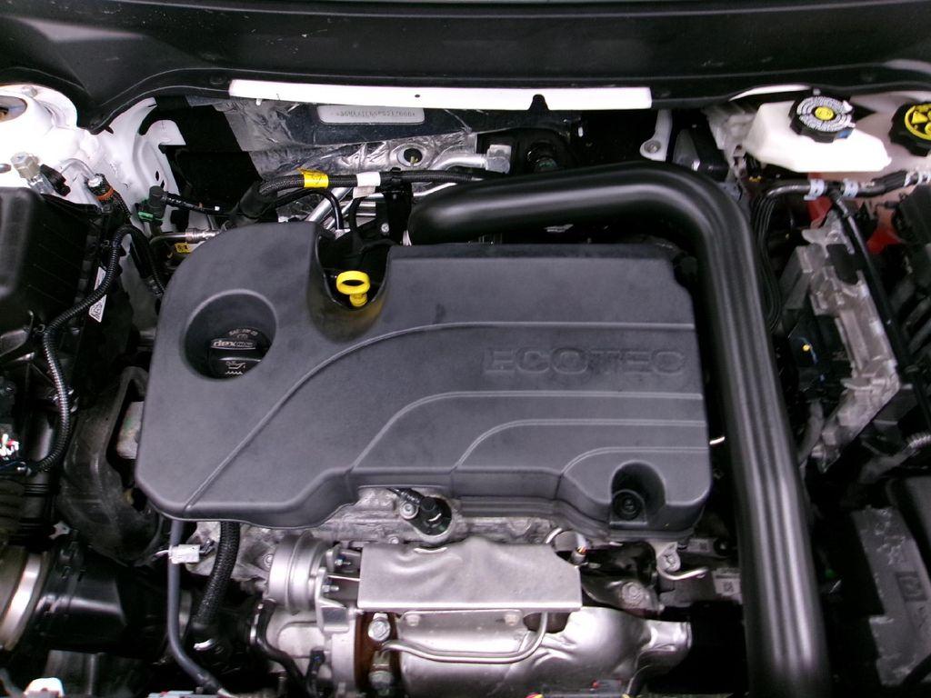 used 2023 Chevrolet Equinox car, priced at $20,988