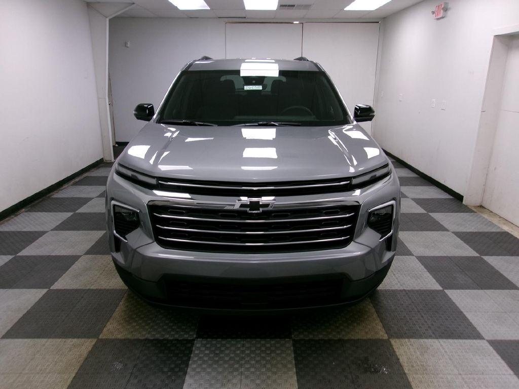 new 2026 Chevrolet Traverse car, priced at $43,940