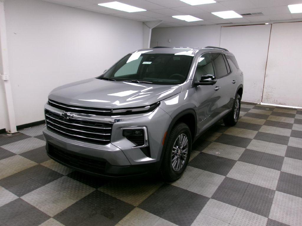 new 2026 Chevrolet Traverse car, priced at $43,940
