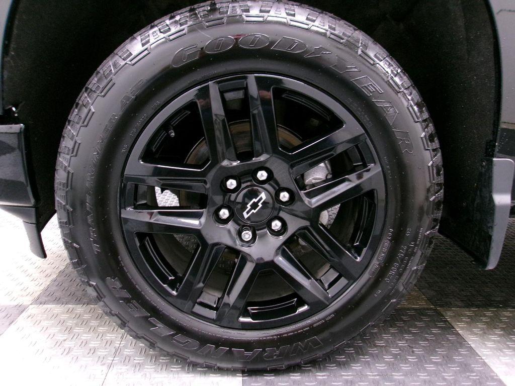 used 2022 Chevrolet Silverado 1500 car, priced at $34,988