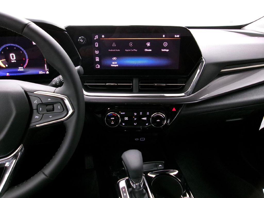 new 2025 Chevrolet Trax car, priced at $25,990