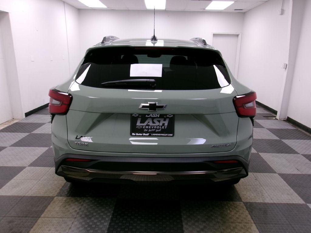 new 2025 Chevrolet Trax car, priced at $26,850