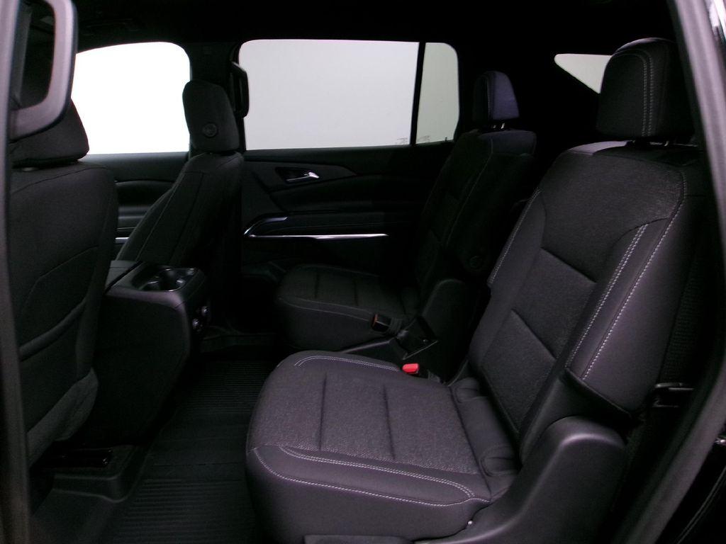 used 2024 Chevrolet Traverse car, priced at $41,988