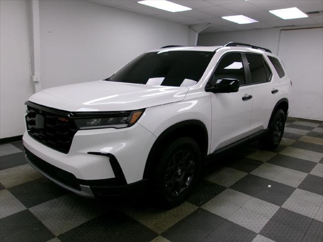 used 2023 Honda Pilot car, priced at $41,988