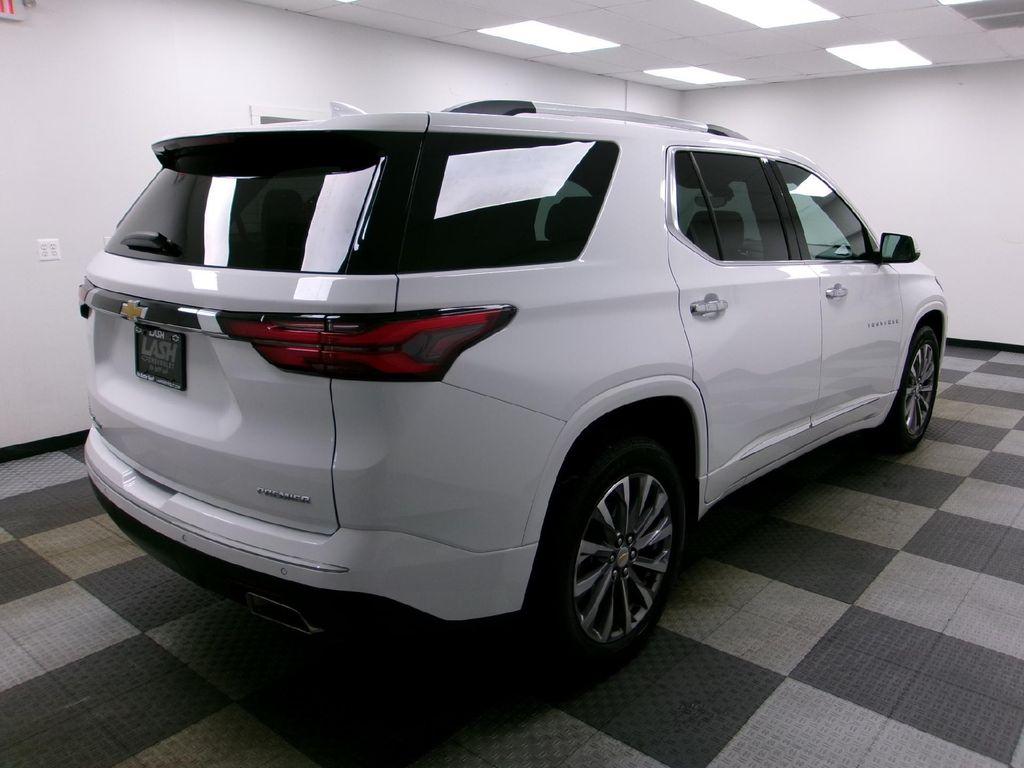 used 2023 Chevrolet Traverse car, priced at $41,988
