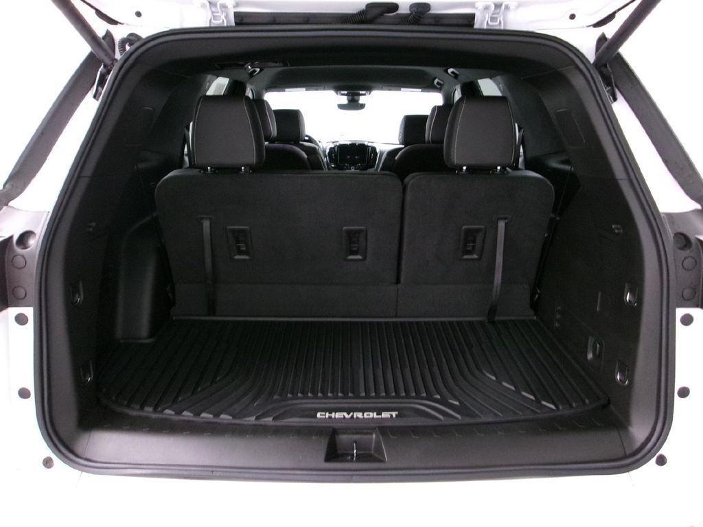 used 2023 Chevrolet Traverse car, priced at $41,988