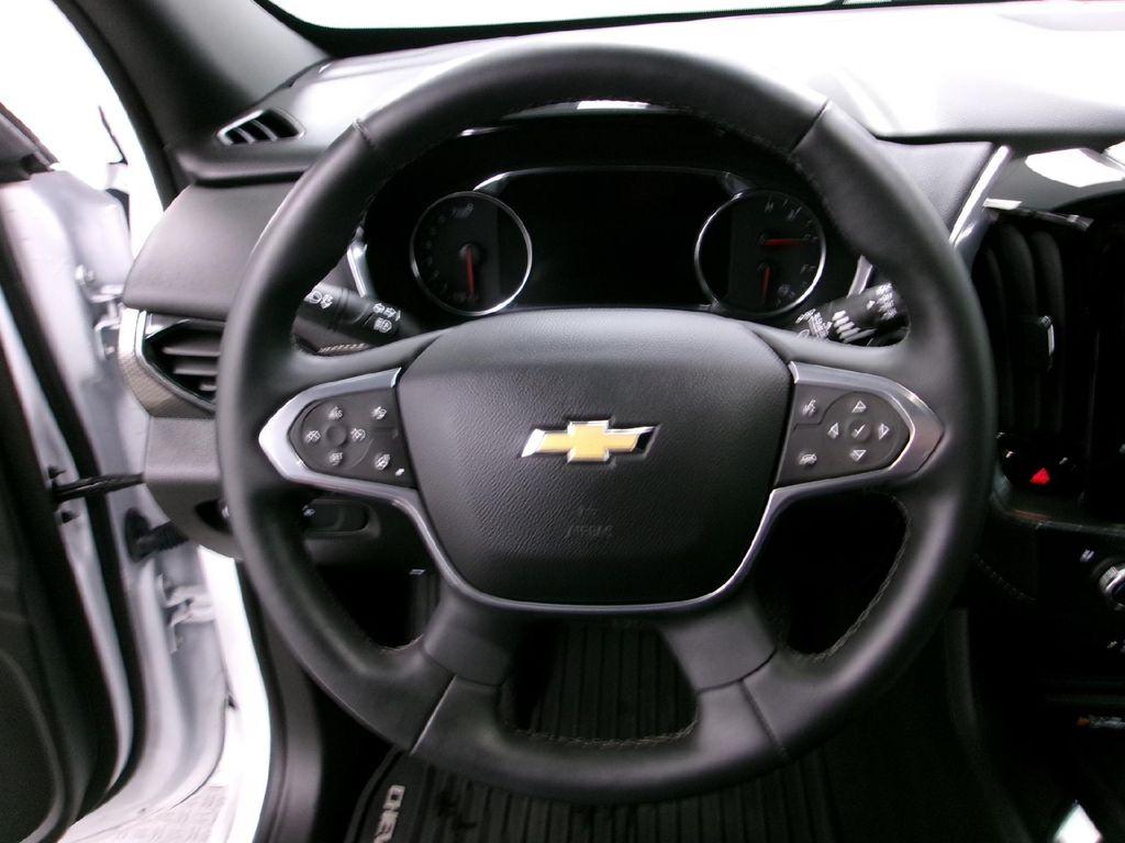 used 2023 Chevrolet Traverse car, priced at $41,988