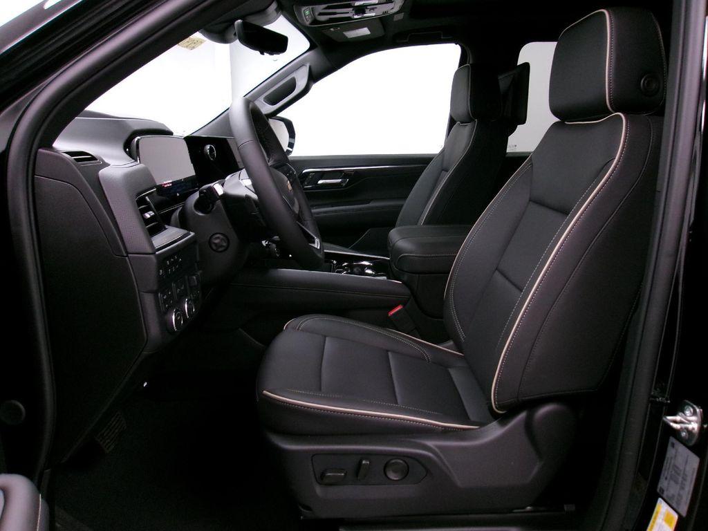 new 2025 Chevrolet Suburban car, priced at $88,955