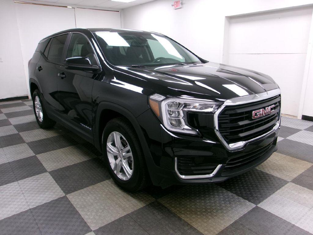 used 2024 GMC Terrain car, priced at $22,913