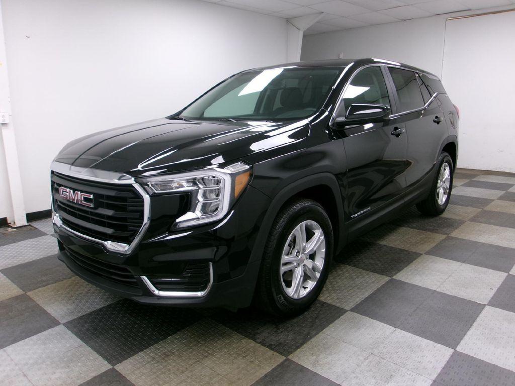used 2024 GMC Terrain car, priced at $24,988