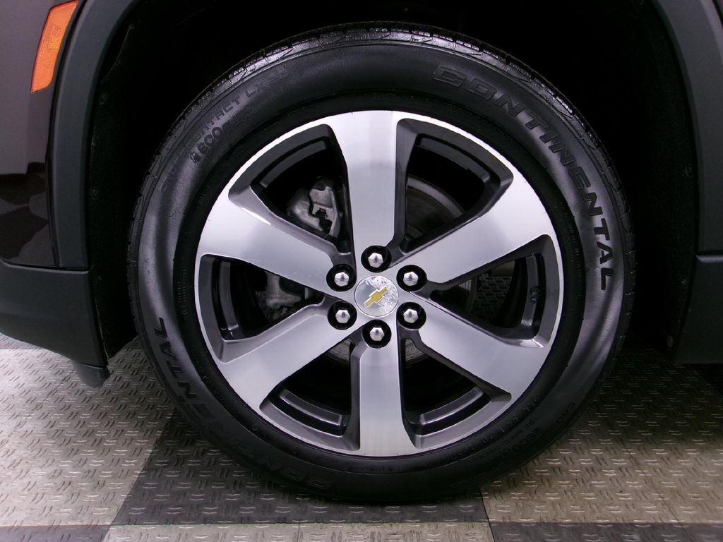 used 2022 Chevrolet Traverse car, priced at $30,988