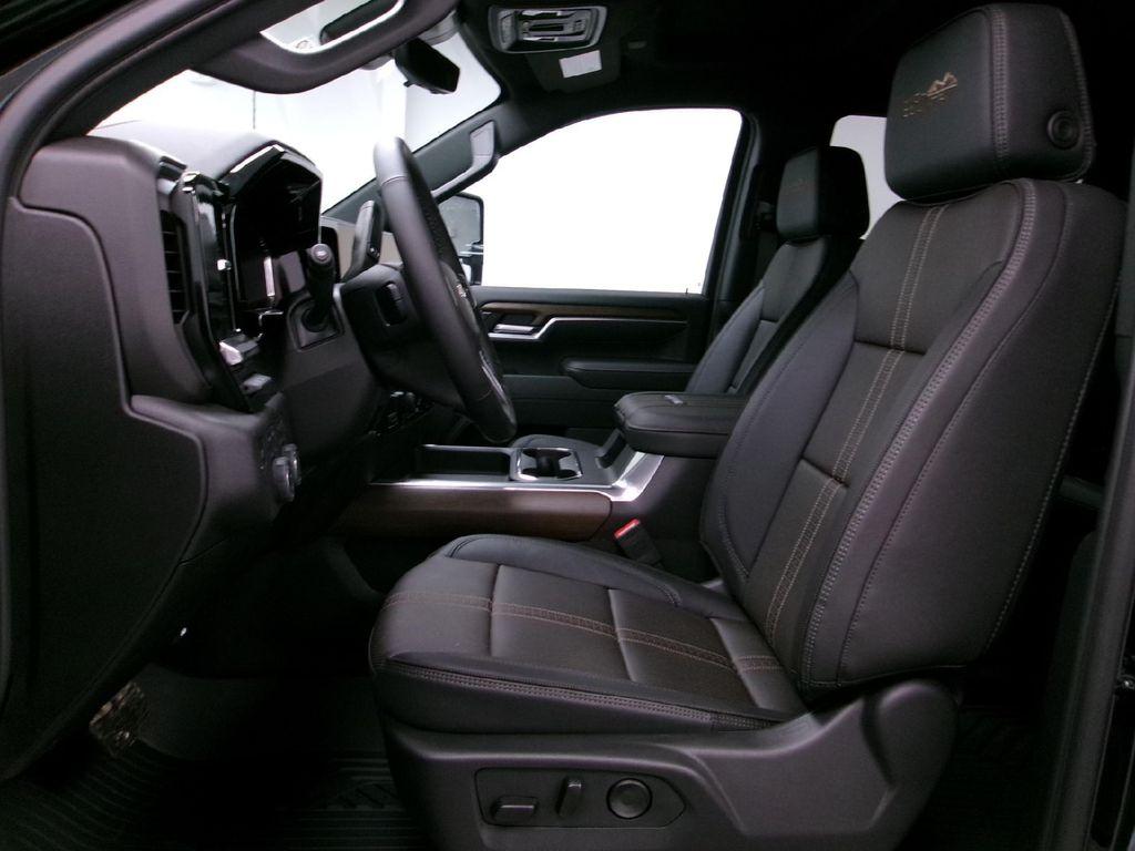 new 2025 Chevrolet Silverado 2500 car, priced at $78,920