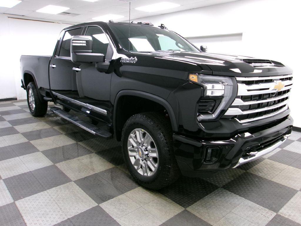 new 2025 Chevrolet Silverado 2500 car, priced at $78,920